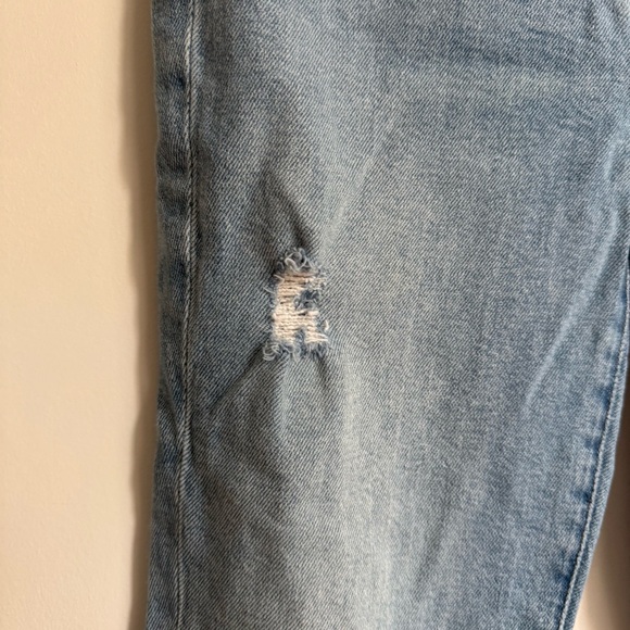 Madewell | The Perfect Vintage Jean | Size 25 - Picture 6 of 10